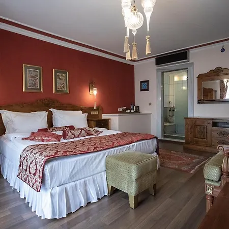 Rose Garden Hotel