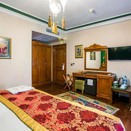 Hotel Rose Garden Istanbul