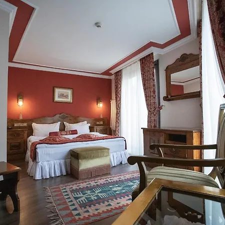 Rose Garden Hotel