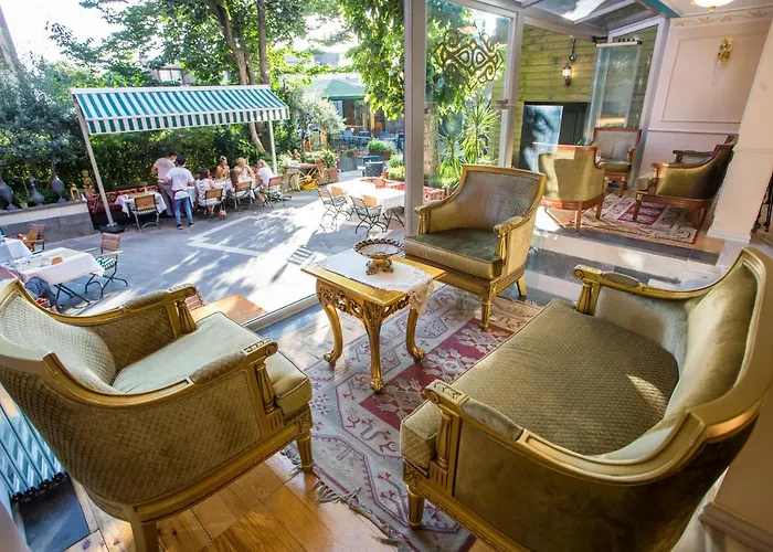 Szálloda Rose Garden 4*