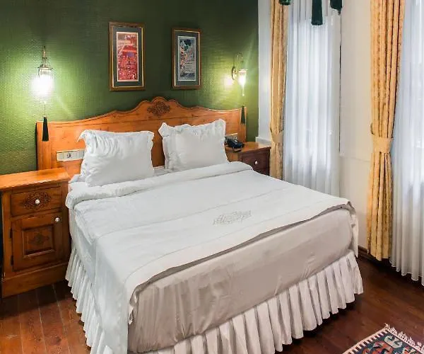 Rose Garden Szálloda 4*