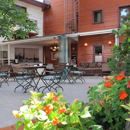 Rose Garden Hotel Istanboel